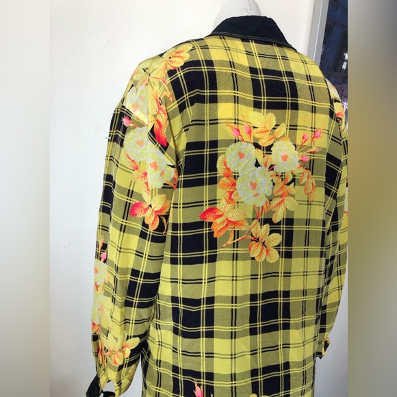 ESCADA VINTAGE LUXURY SILK BLOUSE - Picture 12 of 13